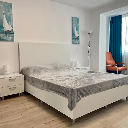 Sea View Apartmán Mangalia